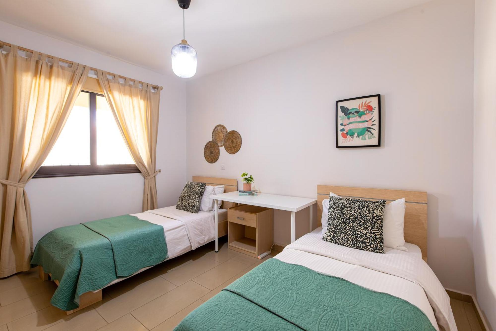 Tranquil Kyklades Bc6, Walk To Beach Paralimni Bagian luar foto